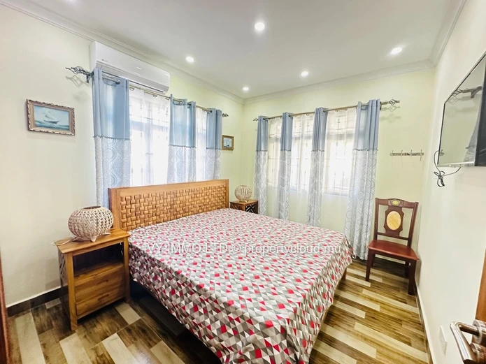 Duplex 2 chambres à Mont Choisy – Résidence sécurisée à 5 minutes de la plage