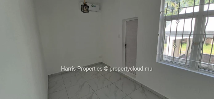 Ground floor unfurnished apartment available for rent in Grand Gaube 