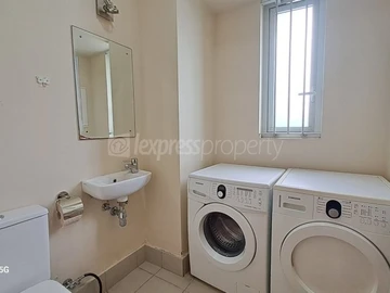6 Bedroom Townhouse, Duplex