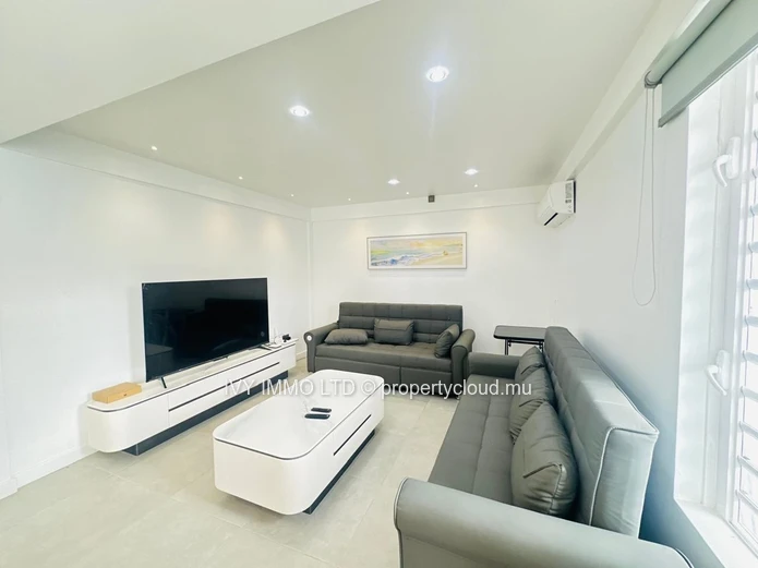 Luxury Ground Floor Apartment – Pointe aux Canonniers
