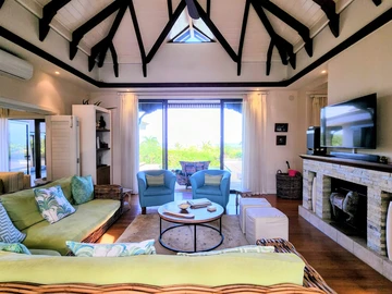 4 Bedroom Villa