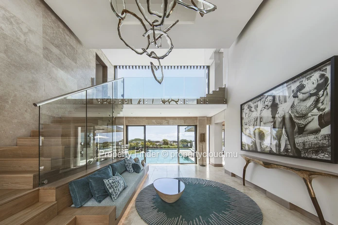 Villa de 5 chambres avec vue sur le lac.