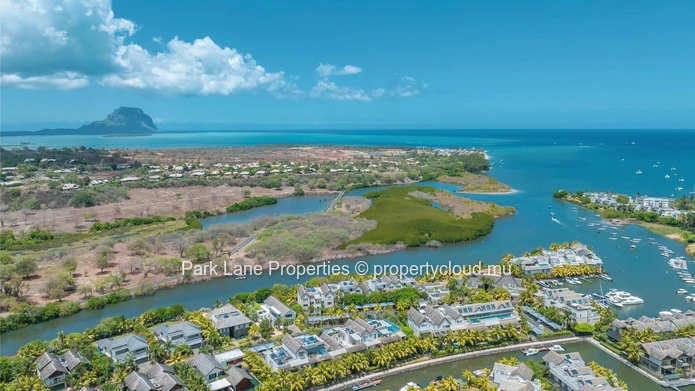 Exquisite Marina Sanctuary with Private Pool and Scenic River Views 