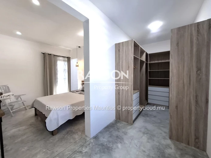 3 En-Suite Bedrooms | Spacious Modern Villa | Private Pool | Calodyne | Mauritian Citizens Only