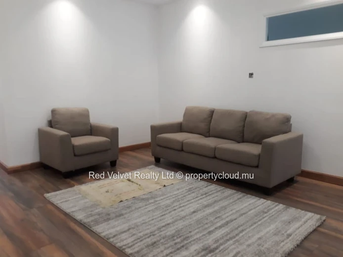 Spacious Family House for Sale in Hermitage | 4 Bedrooms