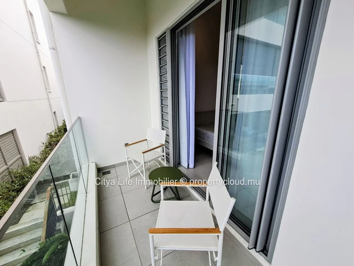 Appartement meublé 2 chambres avec piscine à louer à Péreybère