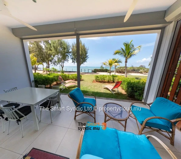 Votre Appartement Oasis en Bord de Mer