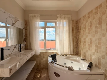 3 Bedroom Penthouse