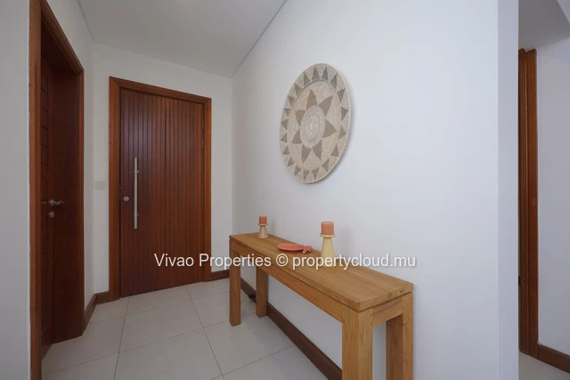Superbe appartement de 3 chambres à Pointe aux Canonniers avec piscine commune et prestations haut de gamme – 650 000 €