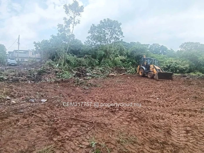 6.43 Perches Residential Land for Sale – La Flora, Grand Bois 