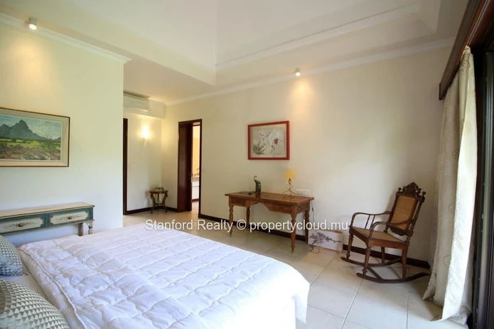 Luxury Golf Estate Villa for Sale - 4 Bedrooms, Tamarin, West Mauritius