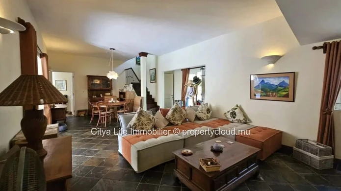 Charmante Villa 2 Chambres avec Piscine et Grand Jardin Tropical — Résidence de Bon Espoir