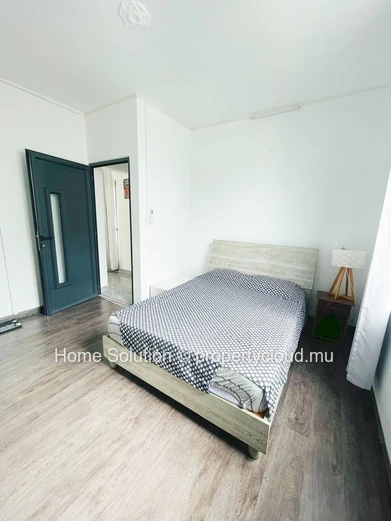 Exclusivité Rare à Pérybère : Appartement de Standing avec Grand Jardin Privé