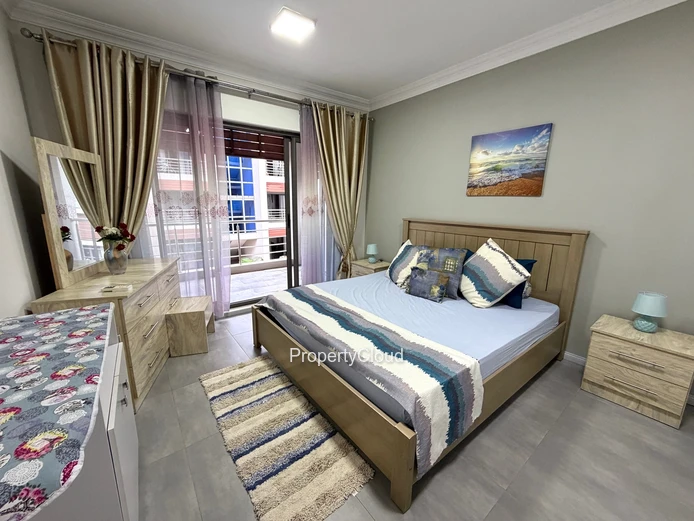 À Louer | Appartement 2 Chambres | À 5 Minutes À Pied De La Plage | Trou Aux Biches