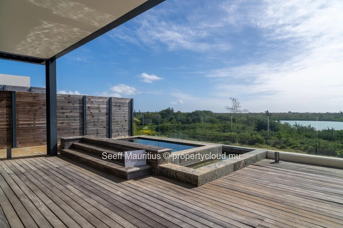 Sophisticated Penthouse Living with Private Plunge Pool at St Antoine