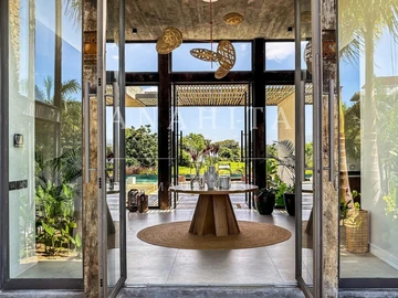 4 Bedroom Villa