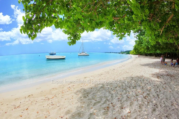 Stunning 3-Bedroom Villa with Private Pool – Les Dômes d’Albion