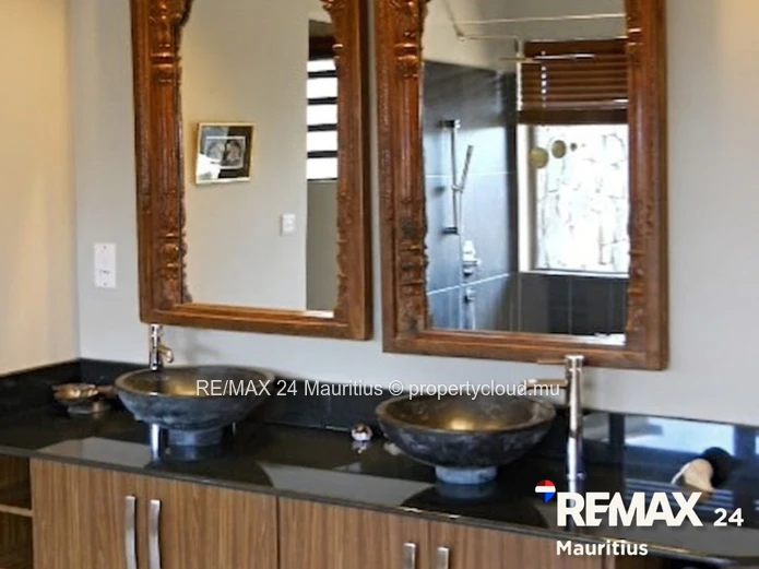 4 Bedroom Villa At Hillside-Belle Vue Harel