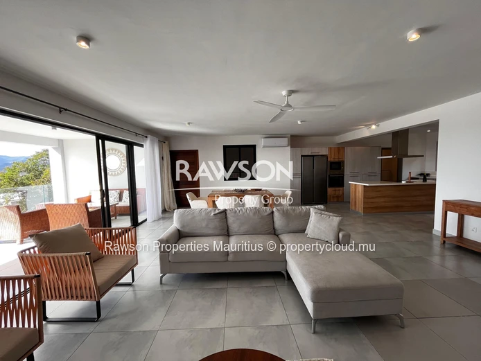 Appartement de 3 chambres | Tamarin | Élégant & Moderne