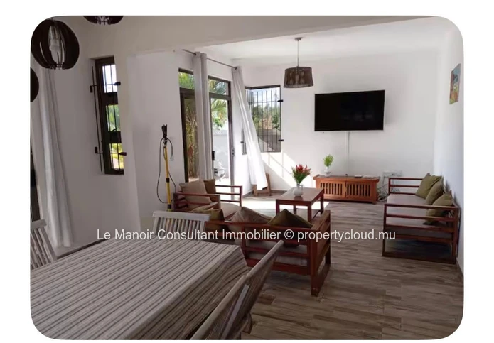 4-Bedroom Furnished Villa with Private Pool in Trou aux Biches