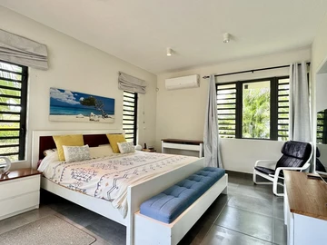 5 Bedroom Villa