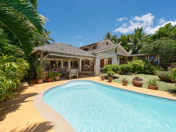 4 Bedroom Villa