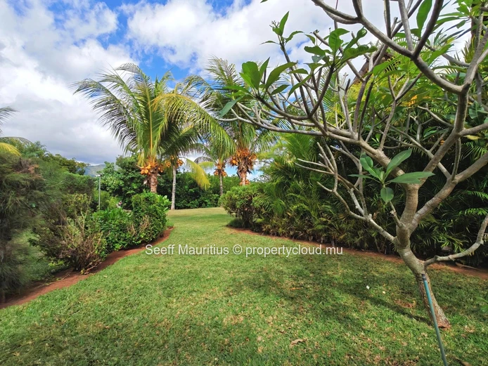 Contemporary Duplex with Private Pool situated at La Mivoie