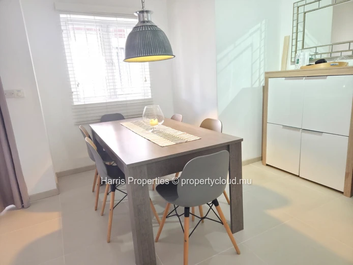 Charmant appartement à vendre situé à Pereybere, à seulement 500 mètres de la plage