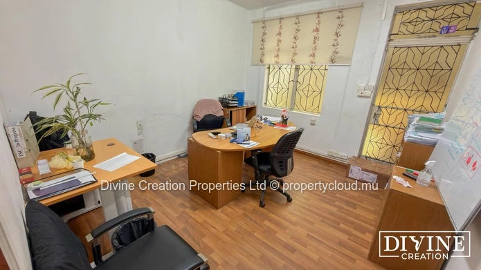 Commercial Building for Rent – Labourdonnais Avenue, Quatre Bornes