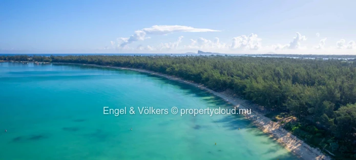 La Pointe Phase 3 – Luxurious 3-Bedroom Ground-Floor Apartment near Mont Choisy Beach