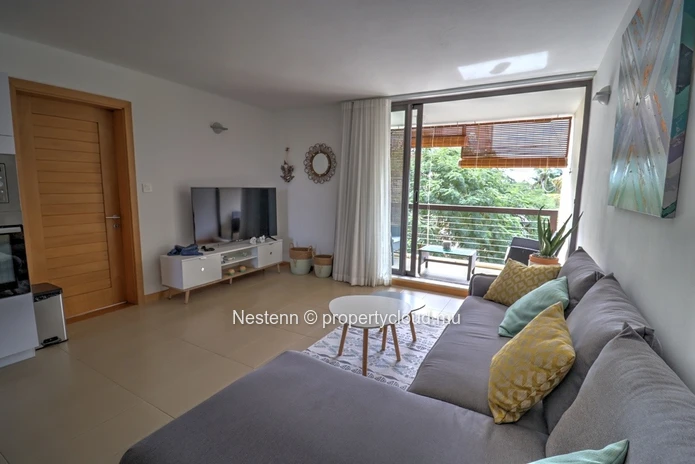 Bel appartement de 2 chambres à quelques minutes de la plage 