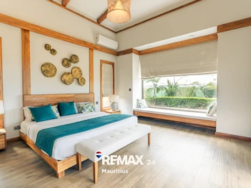 4 Bedroom Villa