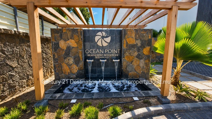 Exclusive Beachfront Apartment In Pointe Aux Piments