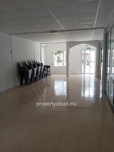 FOR RENT - Grand Baie. New commercial premises, 45m2