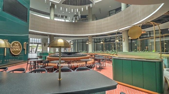 Espace bureau de 262m2