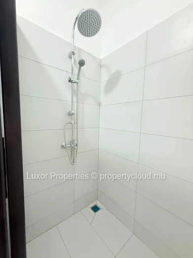 For Rent – 2-Bedroom En-Suite Apartment With Sea View | Flic En Flac