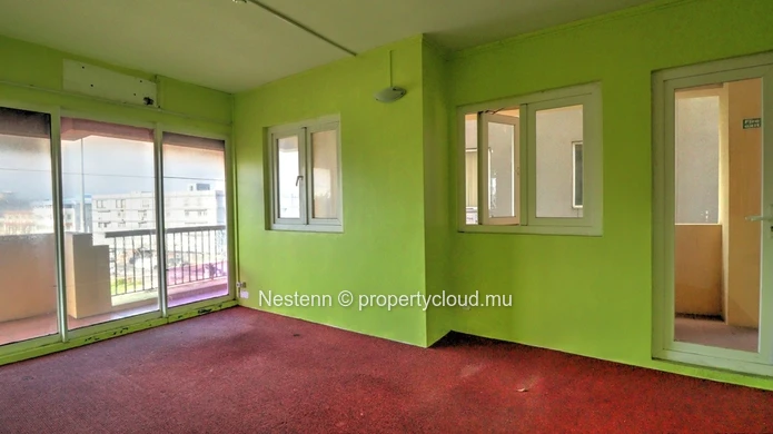 Office space of 371.61 m² 