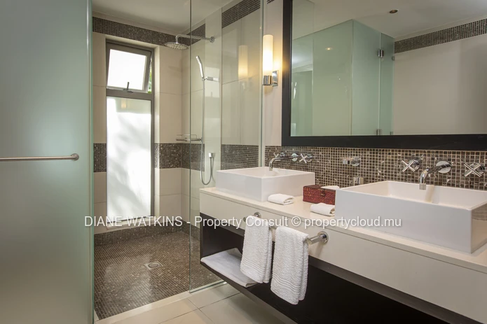 For Sale - Luxurious 5-Bedroom Villa in Anahita’s Lunea Neighbourhood