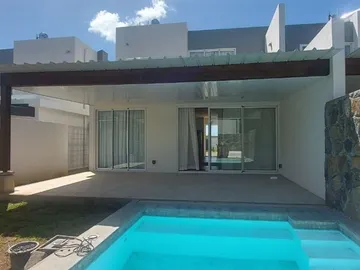 3 Bedroom Townhouse, Duplex
