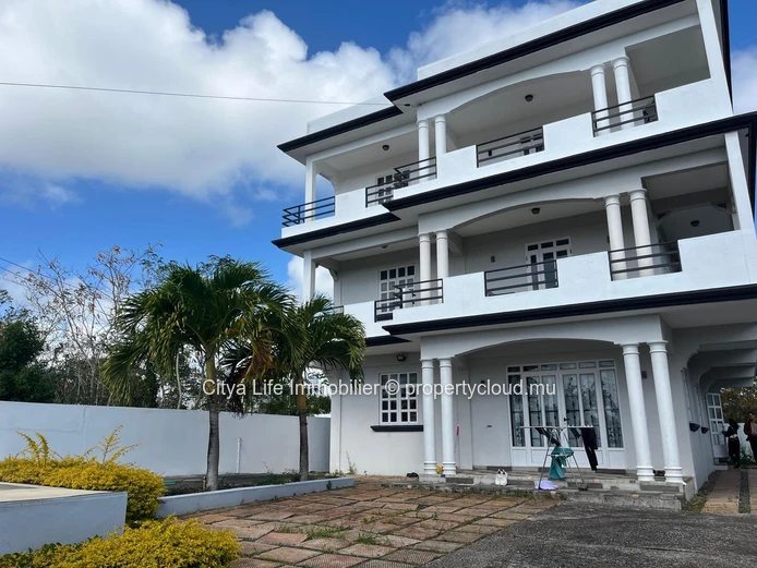 Appartement 2 Chambres à Grand-Baie (Chemin 20 Pieds)