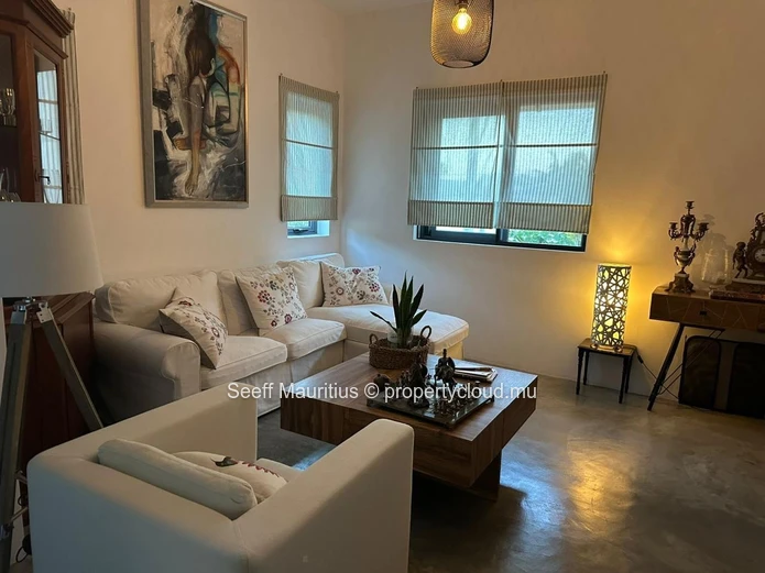 A rare opportunity: a building comprising three modern flats, just a stone's throw from the sea