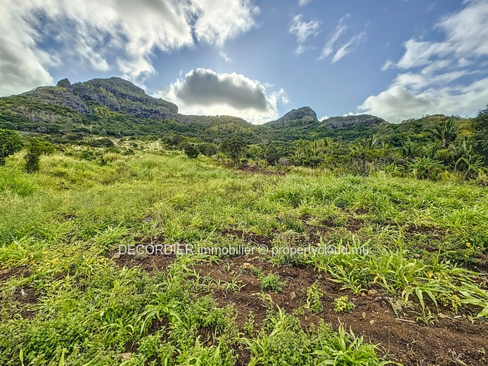 À Vendre Creve Coeur Terrain Résidentiel