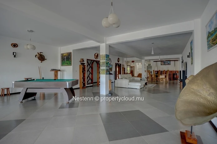 High-End Contemporary Family Home in Private Gated Residence