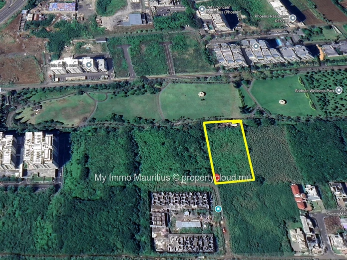 Prime 1-Arpent Development Land in Sodnac, Quatre Bornes