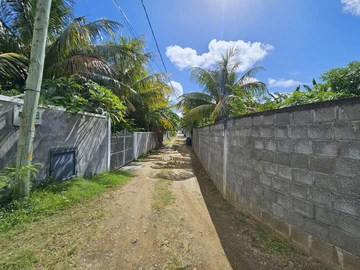 Land for sale in Cap Malheureux